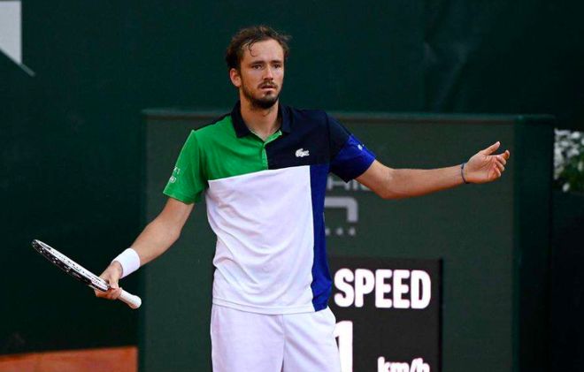 中扮演更为 中扮演更为